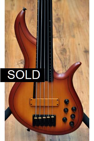 F Bass AC5 Violin Burst F Bass AC5 Violin Burst